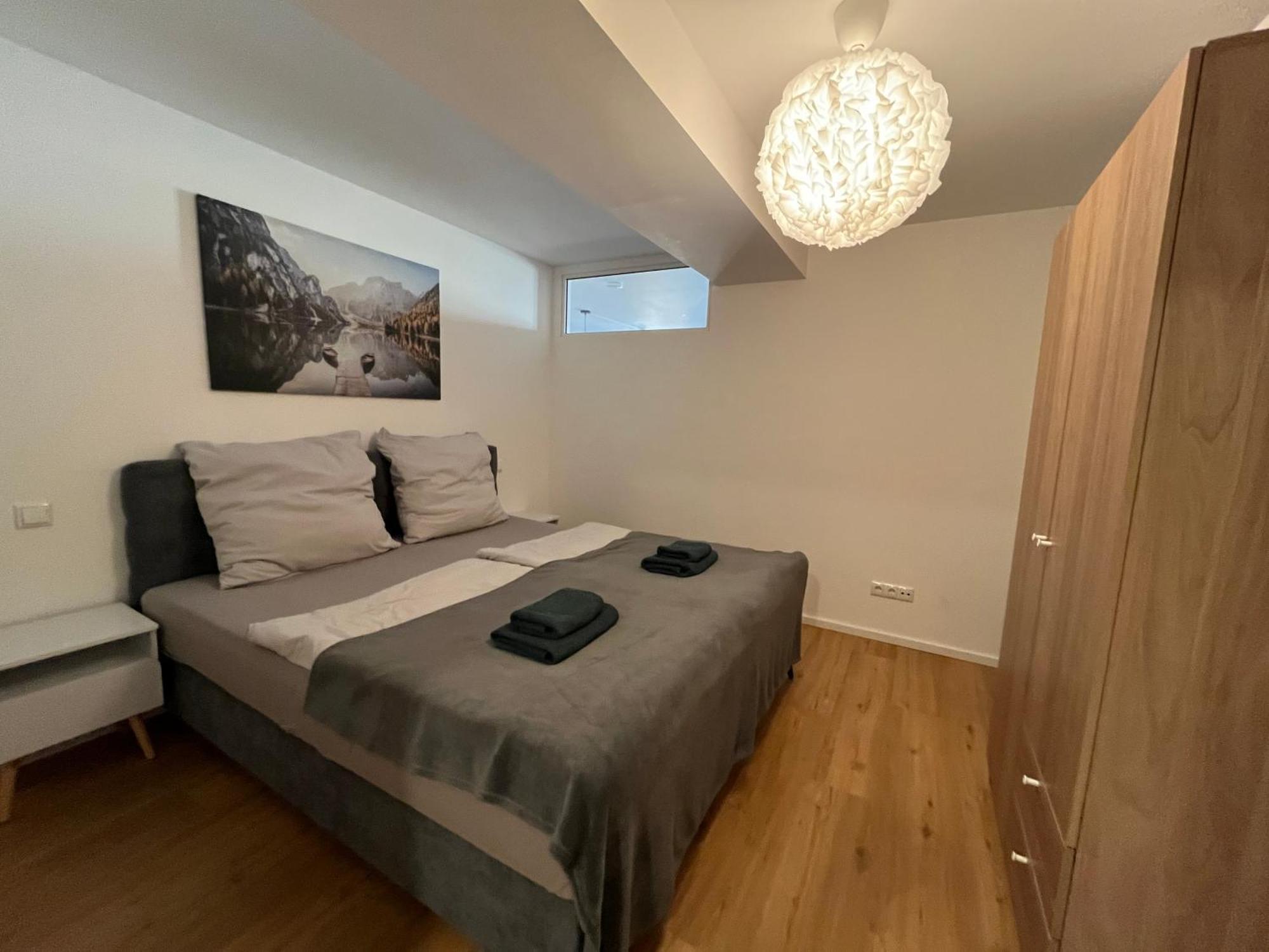 Traumhafte Business & Relax Wohnung Direkt Im Stadtkern Oettingens By Elation Homes Oettingen in Bayern Екстериор снимка